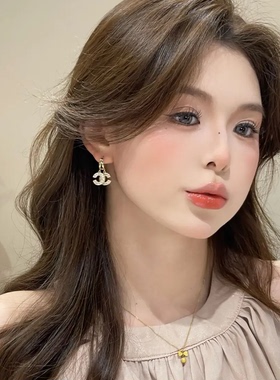 超闪镶钻小香风吊坠耳扣女
