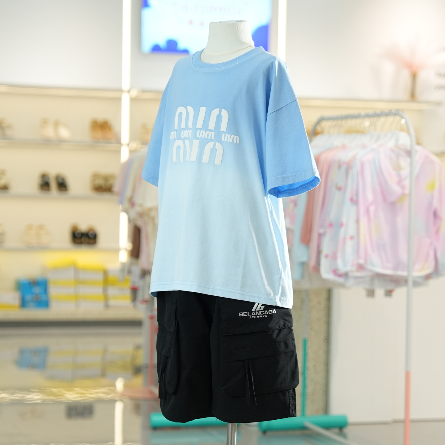 优构良品男童中大童T恤短裤两件套2025新款洋气渐变半袖五分裤潮 - 图0