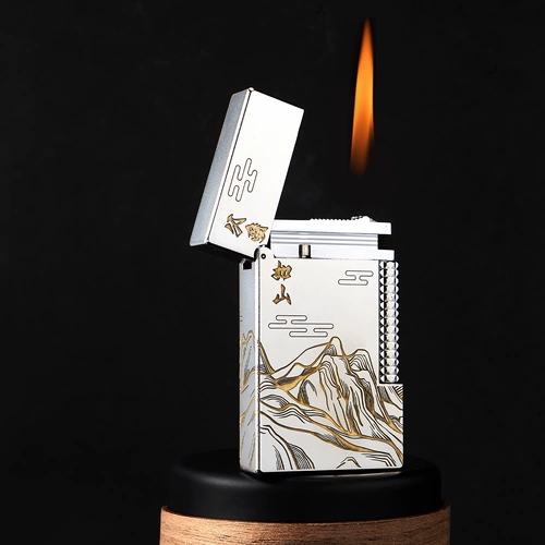 【Любовь отца похожа на гору】 tshomx kerosene Loong Ligher дает парню подарок на день рождения папы с хорошей внешностью