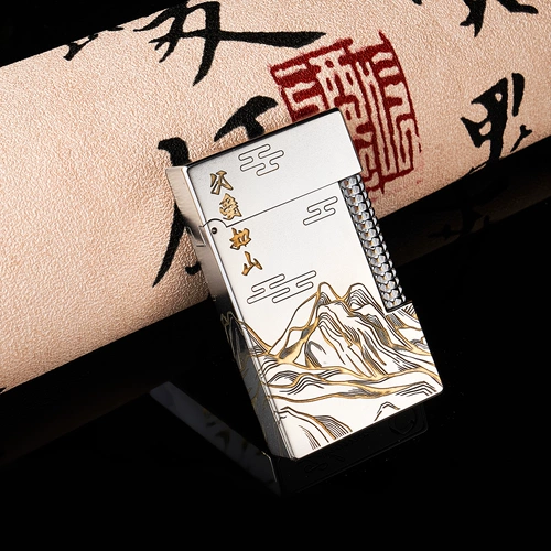 【Любовь отца похожа на гору】 tshomx kerosene Loong Ligher дает парню подарок на день рождения папы с хорошей внешностью