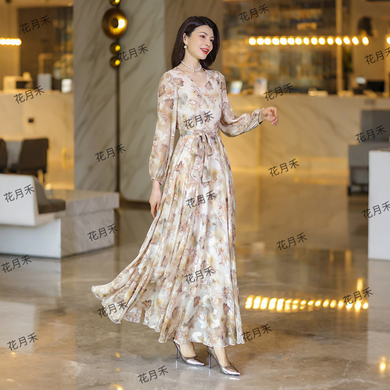 2025年春秋冬长袖印花大摆连衣裙收腰显瘦沙滩度假长裙雪纺裙子,淘宝优惠券,粉丝福利购,淘宝优惠卷