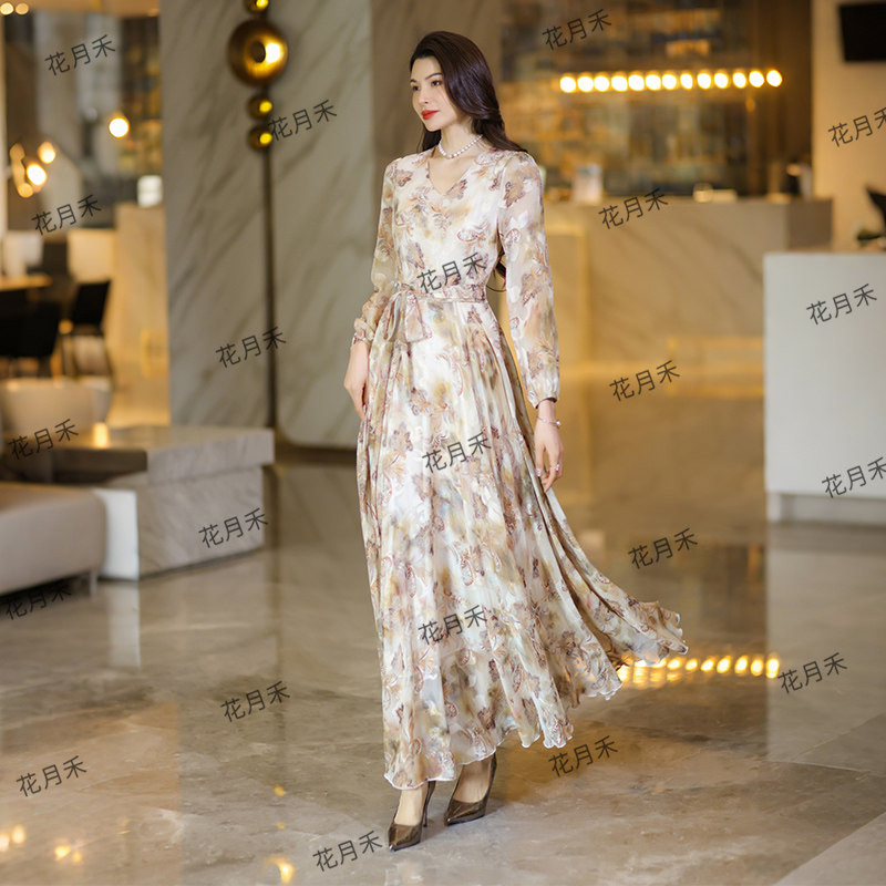 2025年春秋冬长袖印花大摆连衣裙收腰显瘦沙滩度假长裙雪纺裙子,淘宝优惠券,粉丝福利购,淘宝优惠卷
