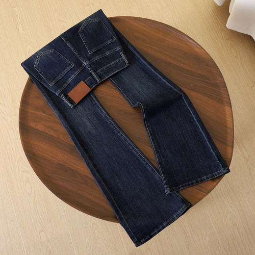 拉夏贝尔喇叭裤女显瘦裤子小个子深蓝高腰微喇牛仔裤加绒秋冬新款 - 图0