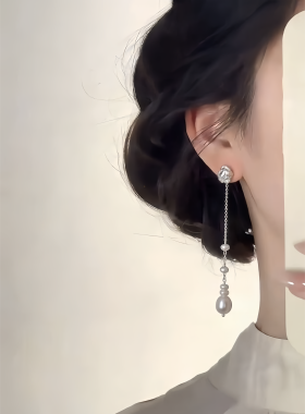 「月光扶摇」清冷感珍珠流苏耳环