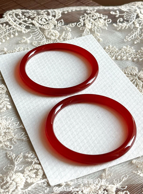 天然红玛瑙手镯车厘子红色玉髓女子圆条冰玉镯子高级感本命年送礼