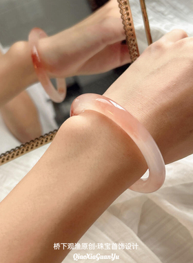 纯天然桃花酿粉色玉镯女款高冰透