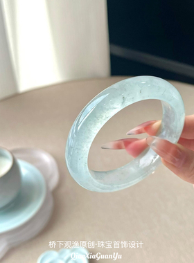 新疆水沫玉手镯女款天然冰透种