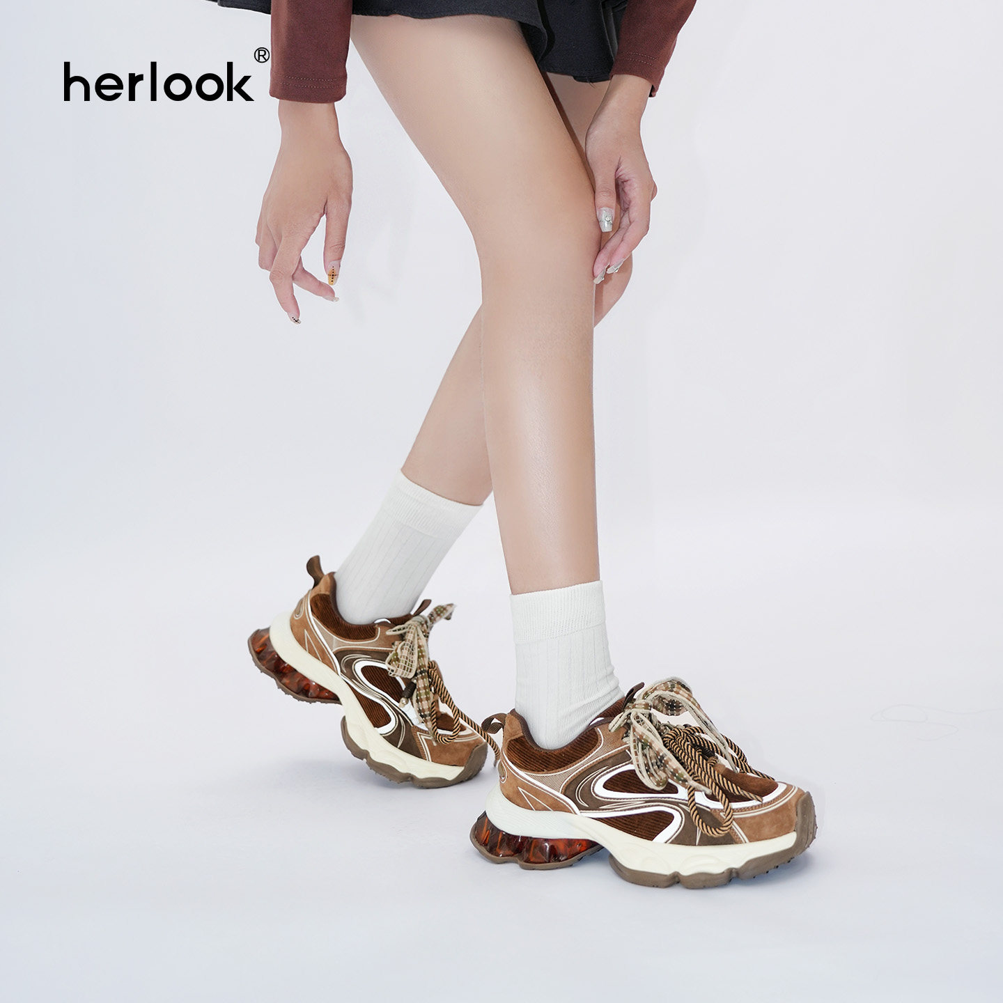 【泓萱同款】HERLOOK灯芯绒厚底复古拼接老爹鞋小个子增高女鞋 古女实拍商品图
