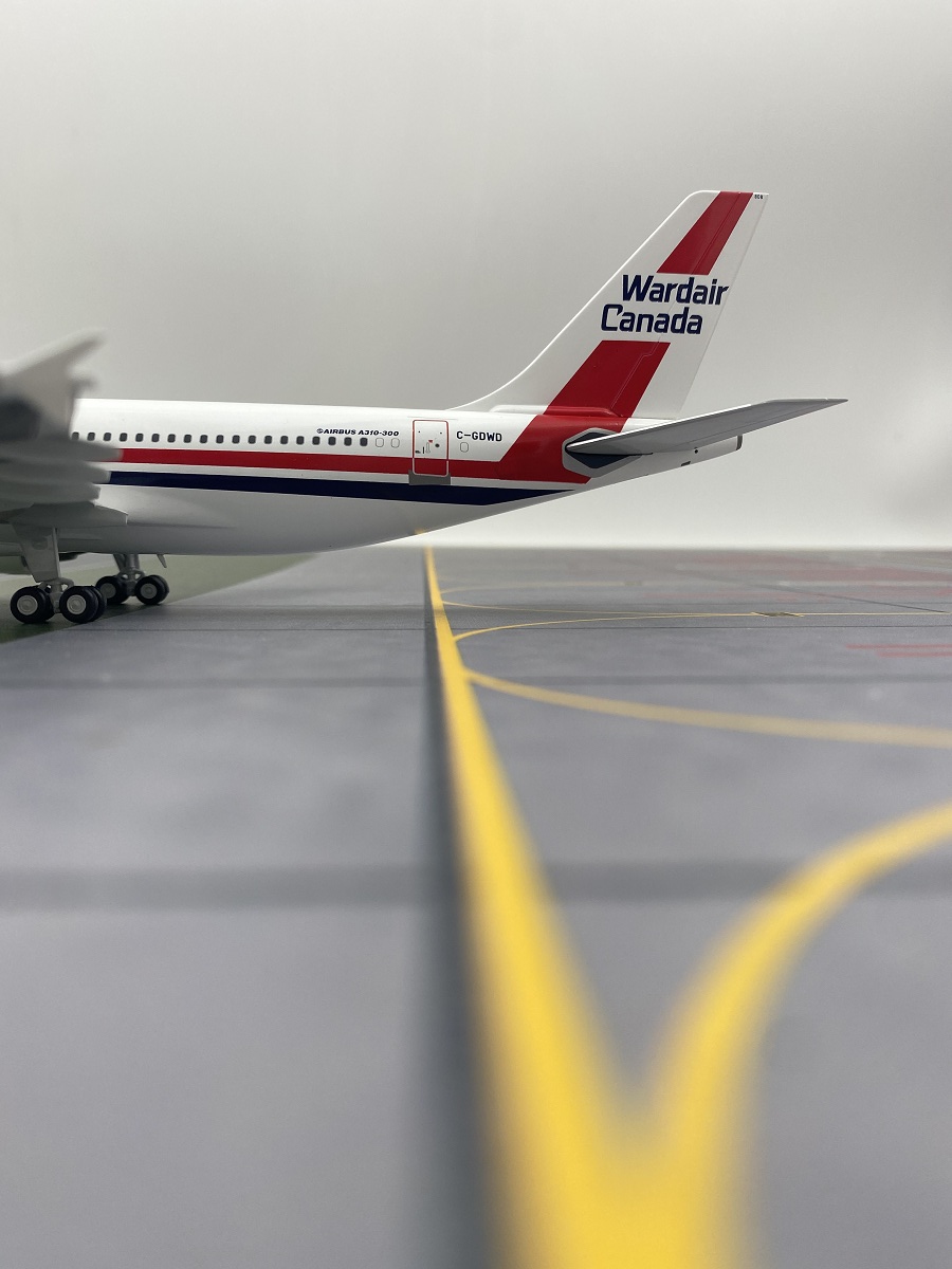 jc wings 1/200加拿大沃德航空空中巴士A310-300合金飞机模型-图1