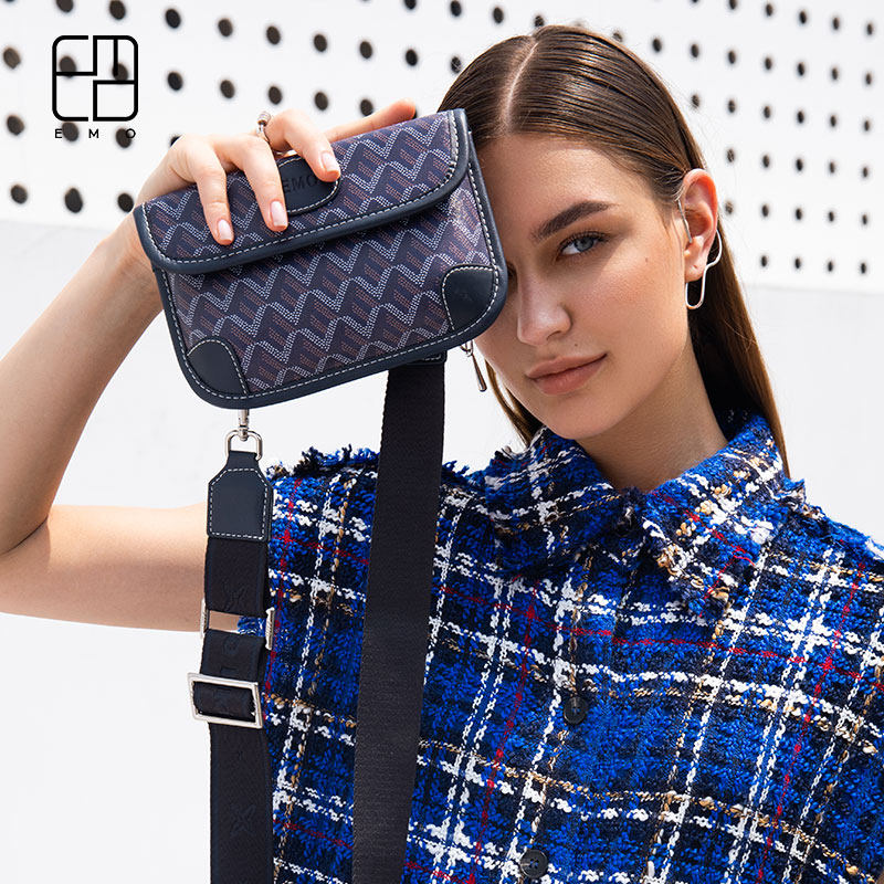 emo新款狗牙胸包女小众质感小包包 emo箱包女士包袋