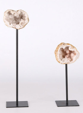 简约现代伏枥摆件样板间卧室客厅