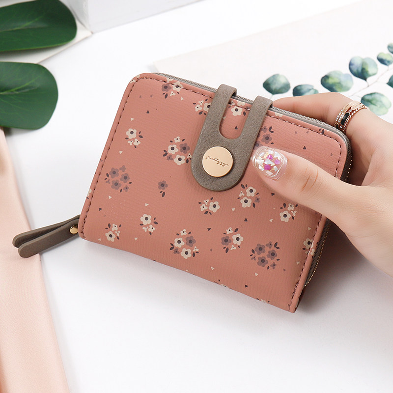 女2021新款可爱小清新卡包小钱包 步跃伦钱包