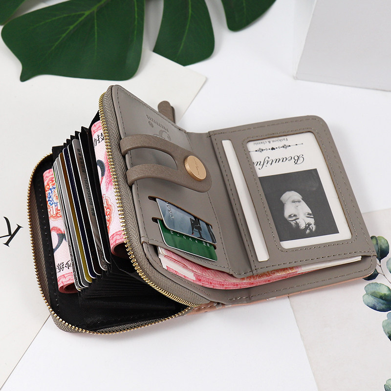 女2021新款可爱小清新卡包小钱包 步跃伦钱包