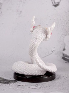 斗破苍穹手办摆件可爱七彩吞天蟒小彩夜光斗破苍穹汽车摆件玩具蛇