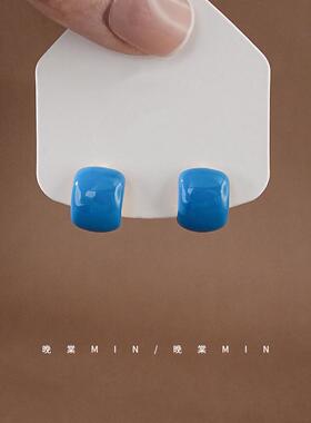晚棠MIN显白湖蓝色几何耳钉