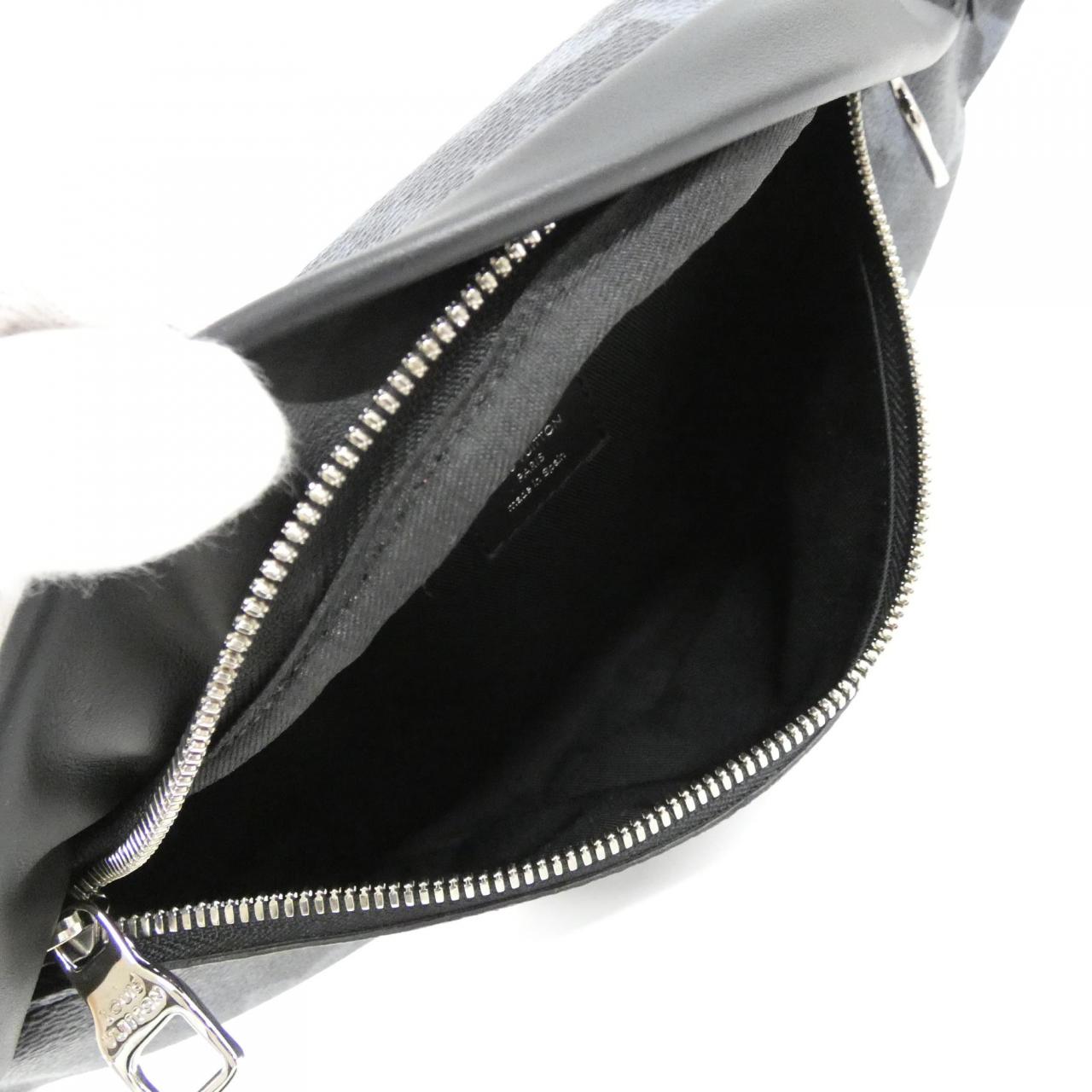 中古LV路易威登男包A级95新Discovery Bum Bag PM腰包黑色字母 - 图3