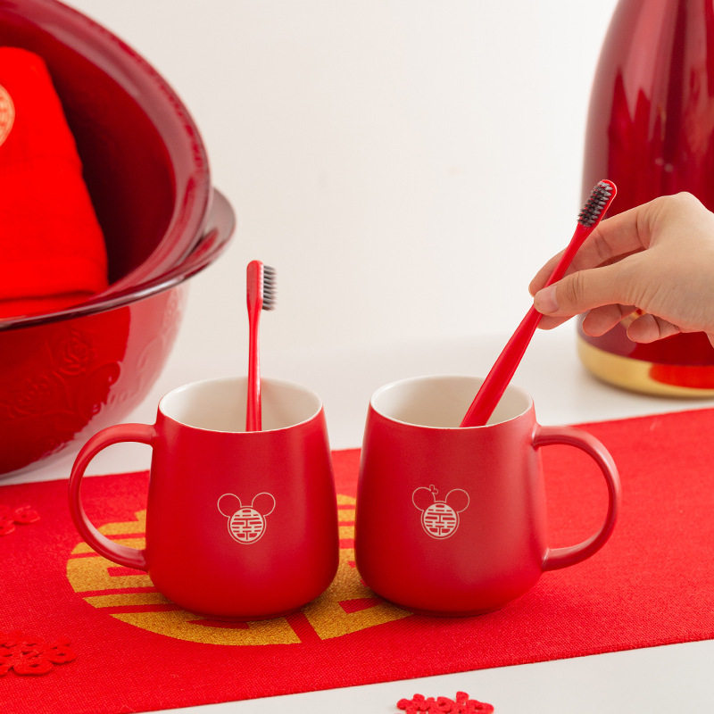 结婚女方陪嫁洗漱用品大全嫁妆行李箱套装礼盒娘家新人婚庆物品,淘宝优惠券,粉丝福利购,淘宝优惠卷