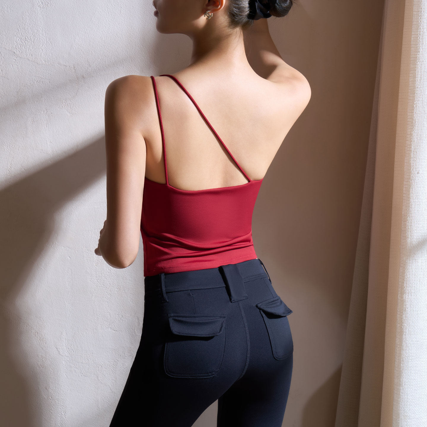 yoyomeat性感单肩普拉提瑜伽背心长款奇石串珠细带美背运动内衣女,淘宝优惠券,粉丝福利购,淘宝优惠卷