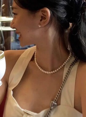 珍珠项链轻奢小众高级感赫本风叠戴精致配裙子锁骨链小米珠配礼服