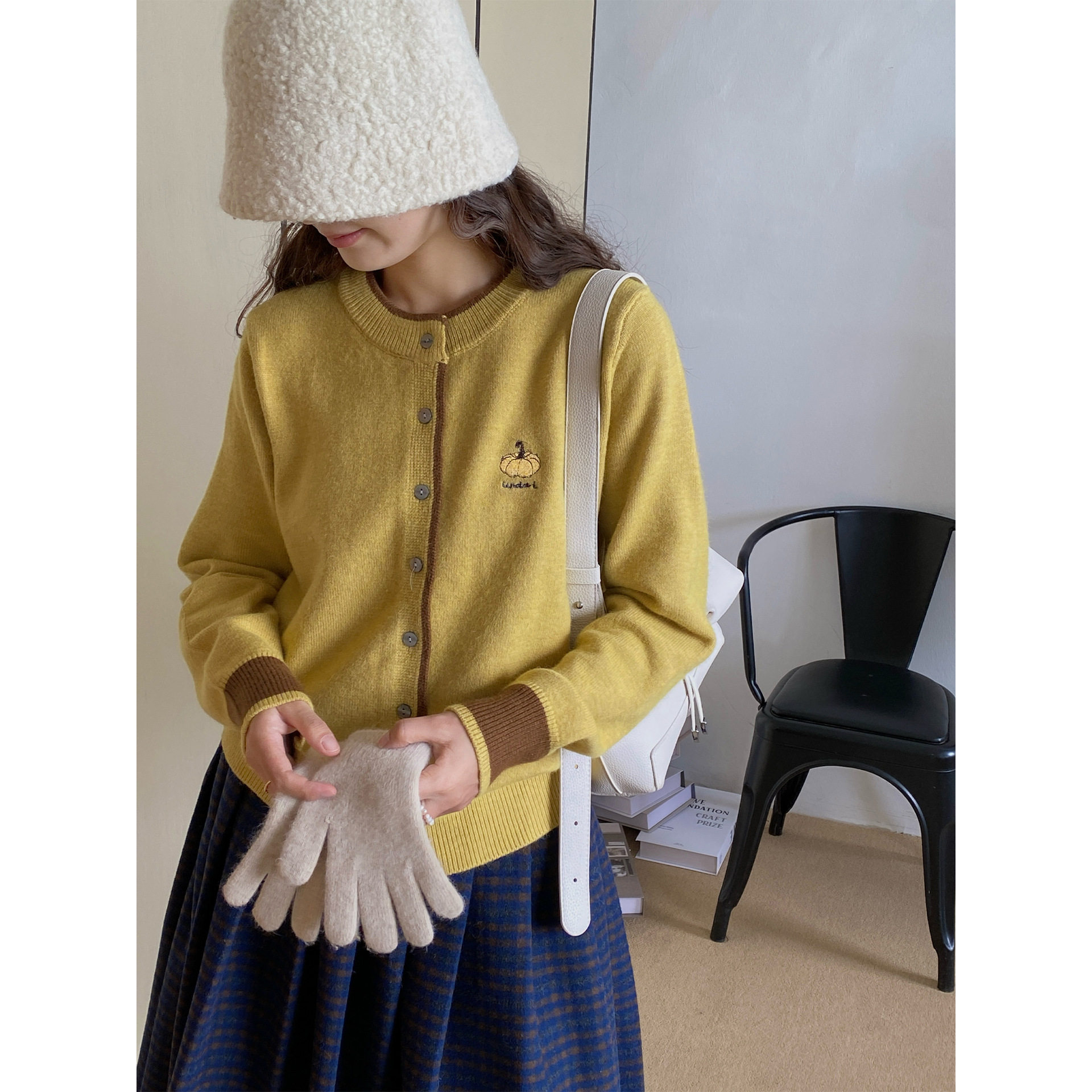 初秋慵懒风韩系清新感南瓜刺绣针织开衫女撞色圆领毛衣外套ZEZ10,淘宝优惠券,粉丝福利购,淘宝优惠卷