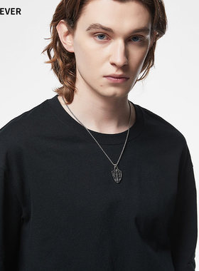 小众高级感克罗心盾牌吊坠项链