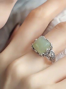 925银新中式和田玉铜钱方糖戒指