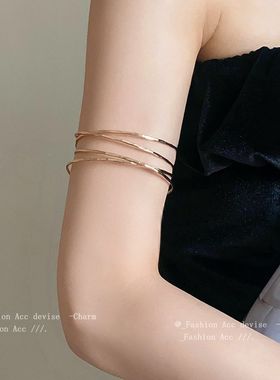 跨境简约交叉多层开口手镯欧美高级感手环臂环小众冷淡风手饰批发