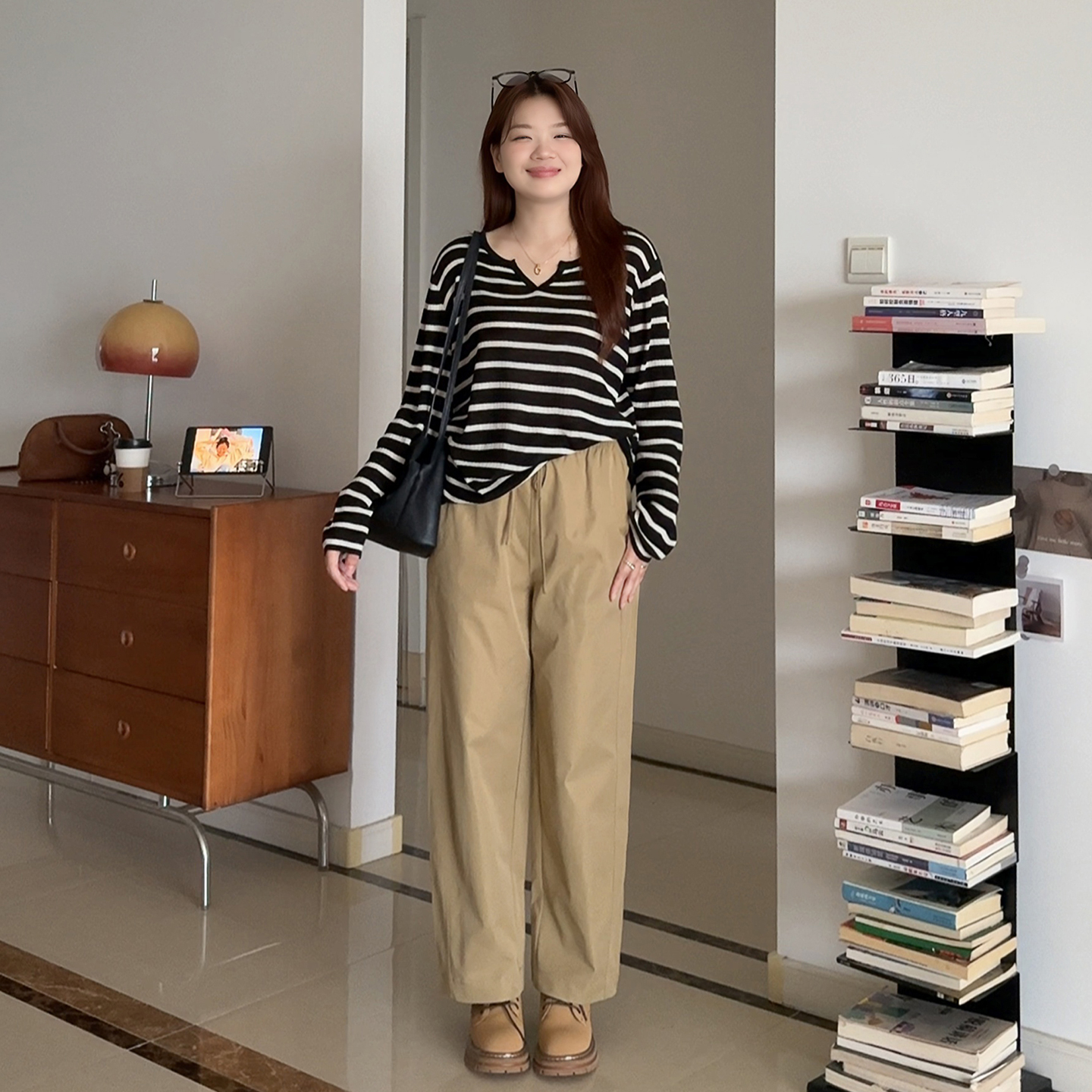 微胖的喵喵梨形身材大码女装胖mm秋季高腰巨显瘦休闲直筒裤子1286 - 图2