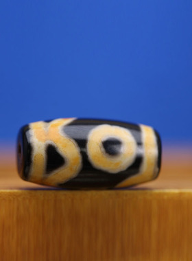 西藏天然玛瑙 至纯牙黄三眼天珠 20*10mm超顶项链吊坠锁骨链 手串