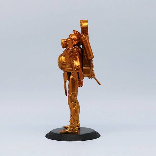 17cm Skibidi Toilet Anime Figure Gold Titan Clock Man Action - 图0