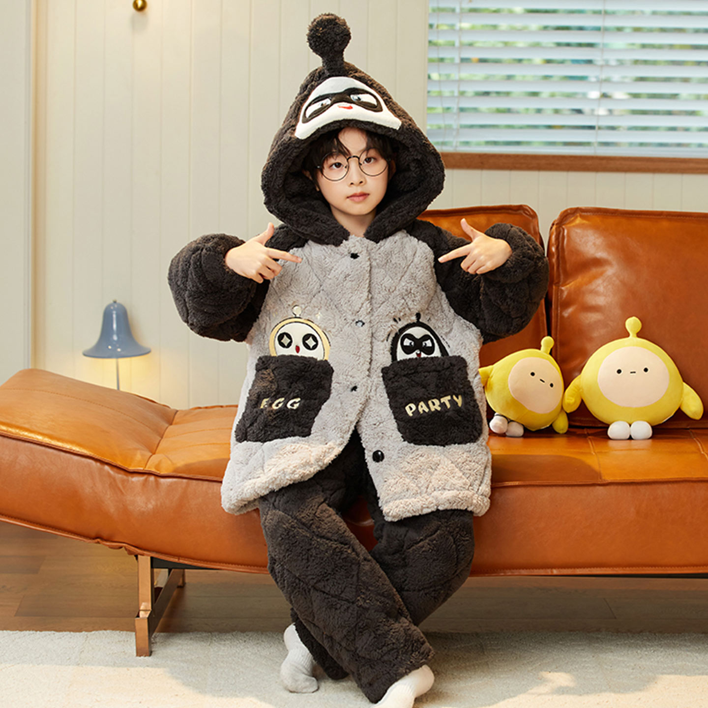 儿童睡衣男童三层夹棉冬季加厚珊瑚绒无牙仔家居服男孩睡袍可外穿 - 图3