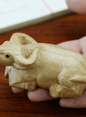 速发木桃牛摆件生品木牛工艺礼肖摆饰装饰品木雕实木雕刻原木质