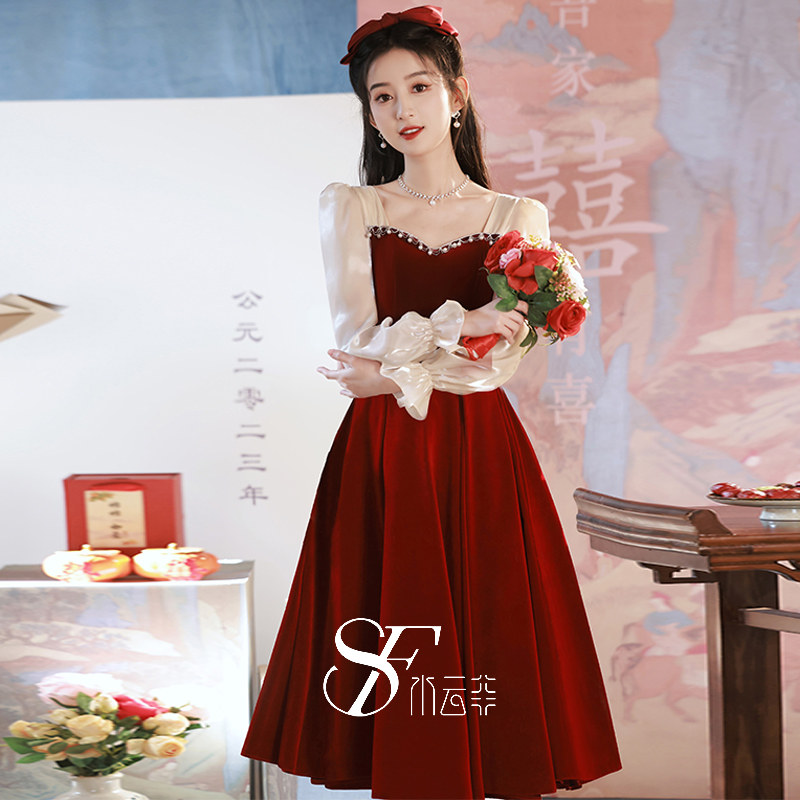 新娘敬酒服红色结婚礼服女长袖回门服法式订婚答谢宴高级感连衣裙_虎窝淘