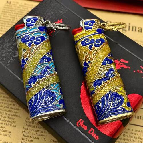 【战壕旗舰店】珐琅彩夜光神龙镀金镀银套壳一次性比克J3打火机套 - 图0