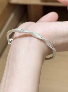 足银猫咪轻奢手镯送女友