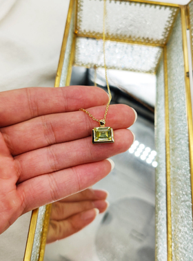 祖母绿切工橄榄石手提包S925吊坠