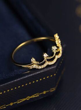 钻石皇冠双层镂空桂冠情侣戒指