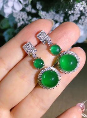 新款镶嵌绿玉高级华丽风贵气耳坠