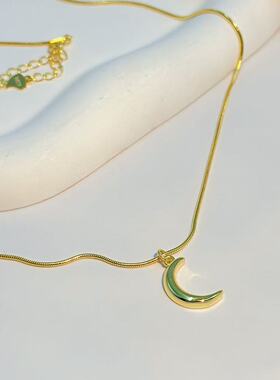S925纯银小月亮项链女小众设计感