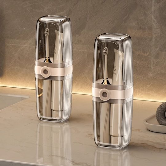 Yangma highly recommends the No. 1 travel toiletry set