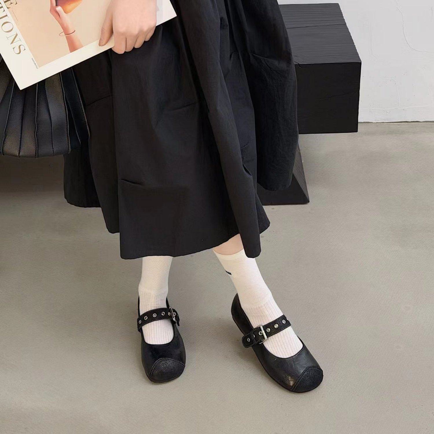 法式复古铆钉玛丽珍鞋女2026年春季新款平底一字扣带小众拼接单鞋,淘宝优惠券,粉丝福利购,淘宝优惠卷