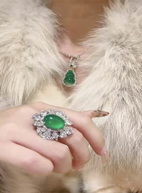 纯银天然翡翠吊坠女款绿葫芦项链国风满绿玉髓玛瑙精镶项链