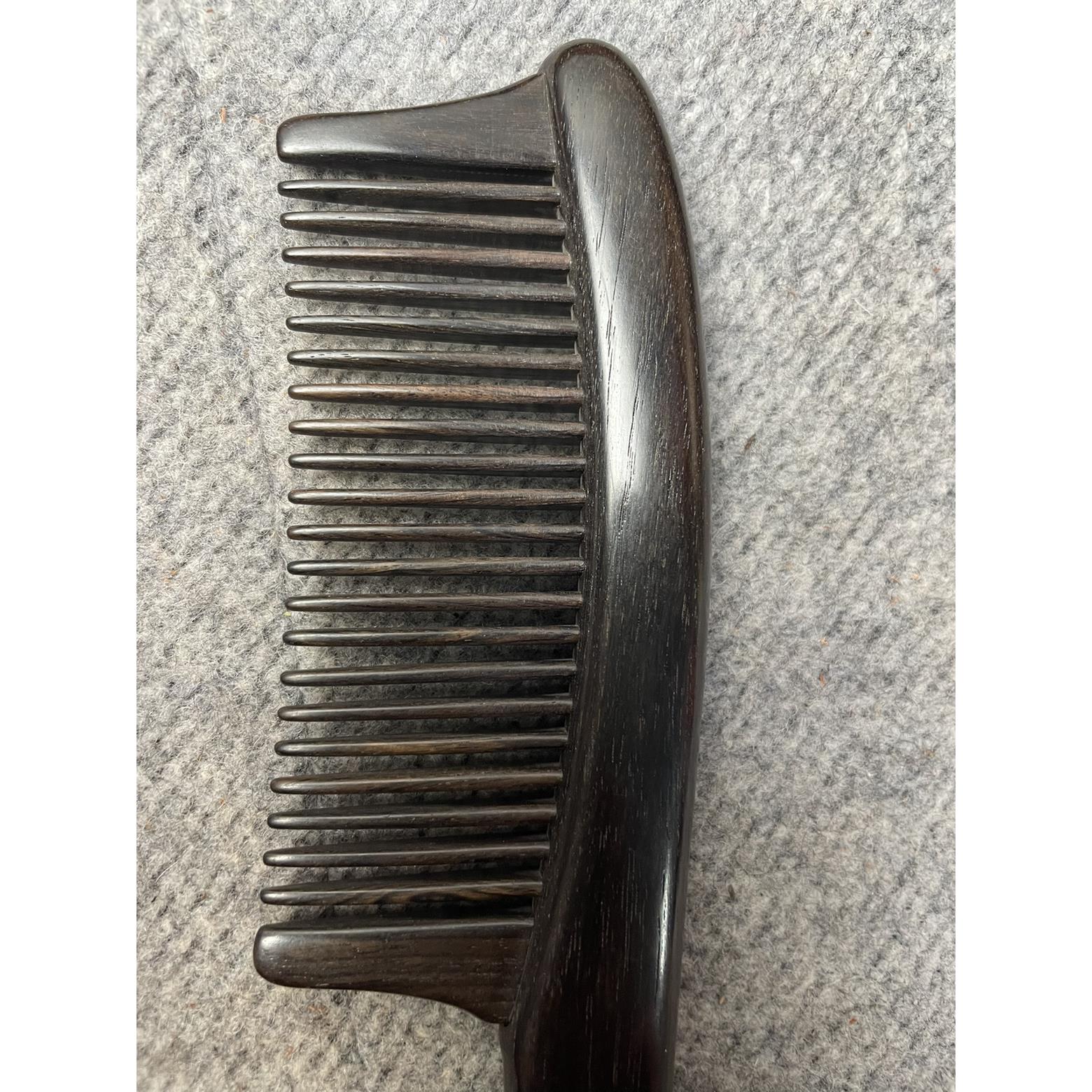 微凹黄檀，紫光檀带柄镶嵌便携插齿细密齿插齿木梳礼盒装 - 图1