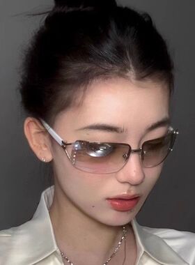2025欧美Y2K太阳镜女潮网红凹造型拍照嘻哈眼镜辣妹显瘦无框墨镜