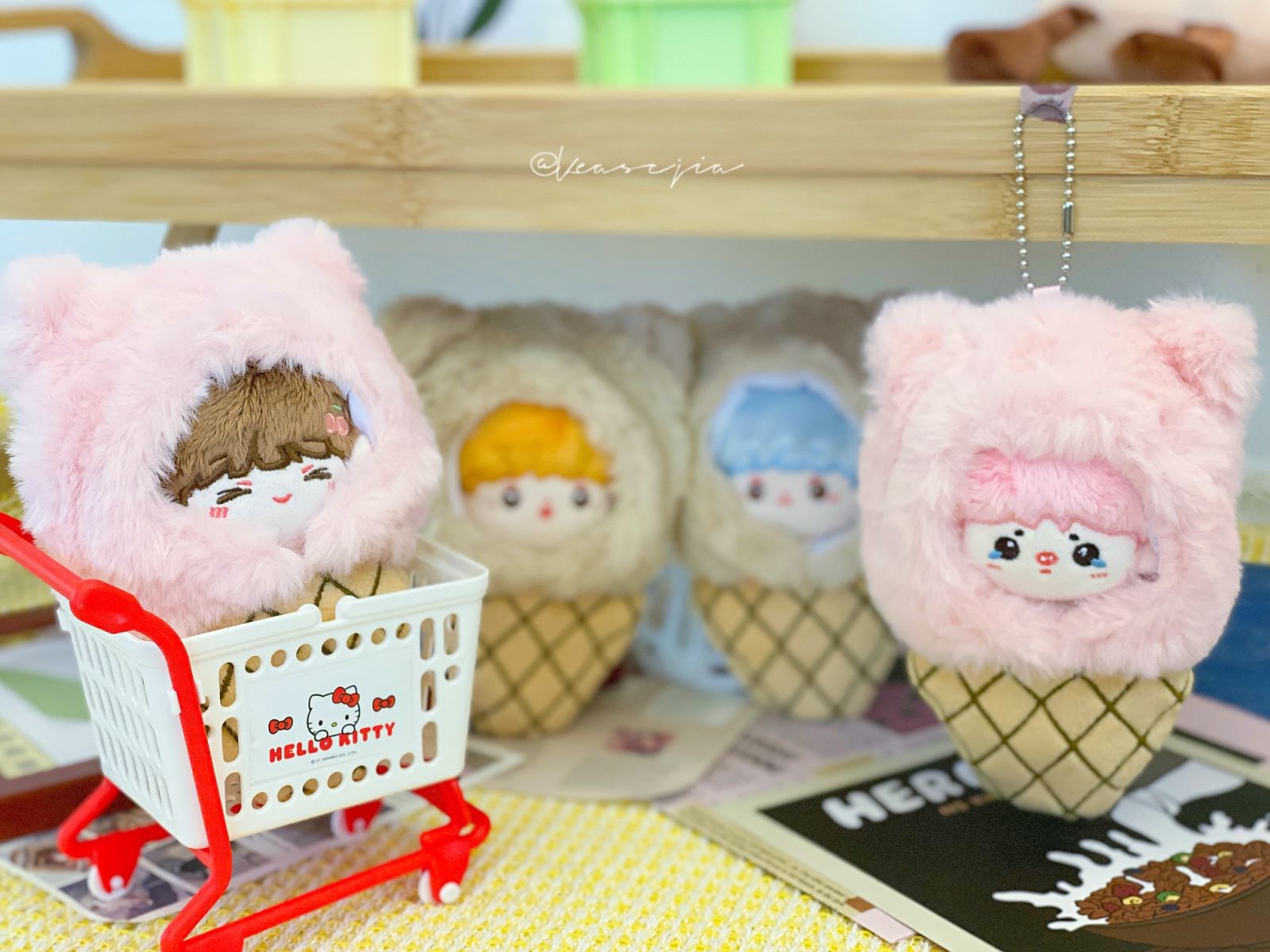 包邮10cm棉花娃娃冰淇淋娃包软呼呼玩偶娃包现货 - 图1