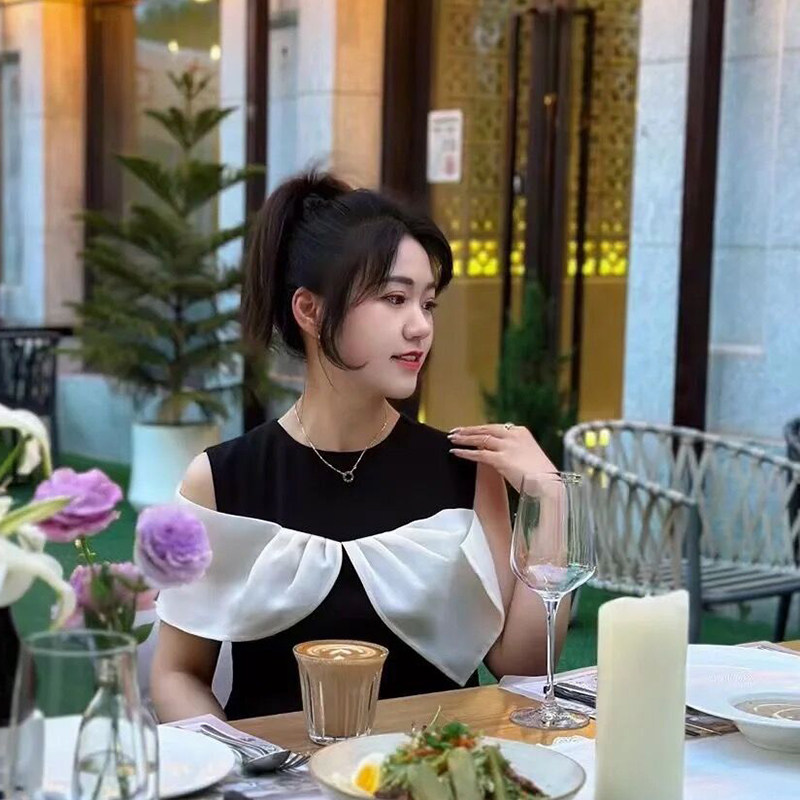 艾诺丝专柜正品2024夏减龄赫本风背心式无袖蝴蝶结连衣裙40429017