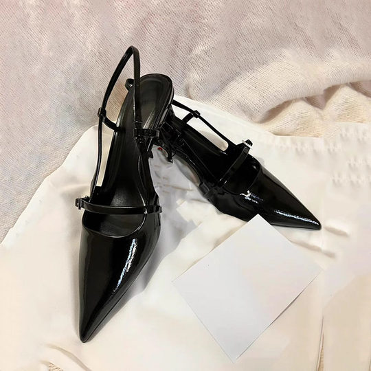 细跟漆皮尖头高跟鞋2024春季新款