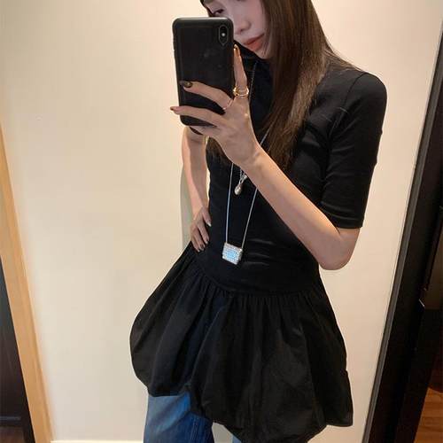 44AaSi 【封神小黑裙】约会bi备 黑色花苞女半袖修身拼接连衣裙 - 图1