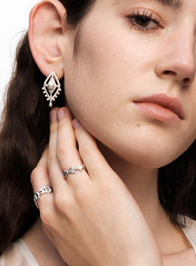 OINICIO初印鱼尾镂空戒指开口戒