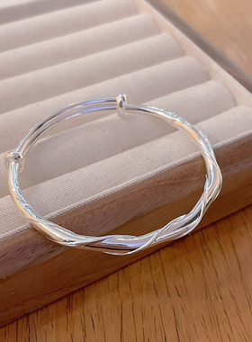 简约百搭莫比乌斯9999纯银手环